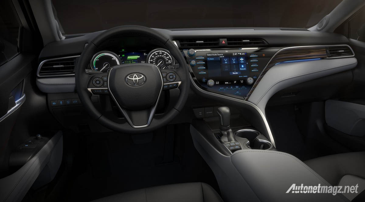 International, toyota camry 2018 interior: Toyota Camry 2018 : Beringas, Bertaji dan Berbeda