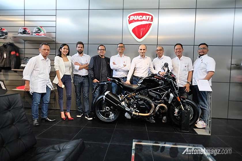 Ducati, CEO Ducati Claudio Domenicali berkunjung ke Ducati Indonesia: CEO Ducati Datang ke Ducati Flagship Showroom Indonesia