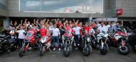 Claudio Domenicali CEO Ducati di showroom Ducati Indonesia