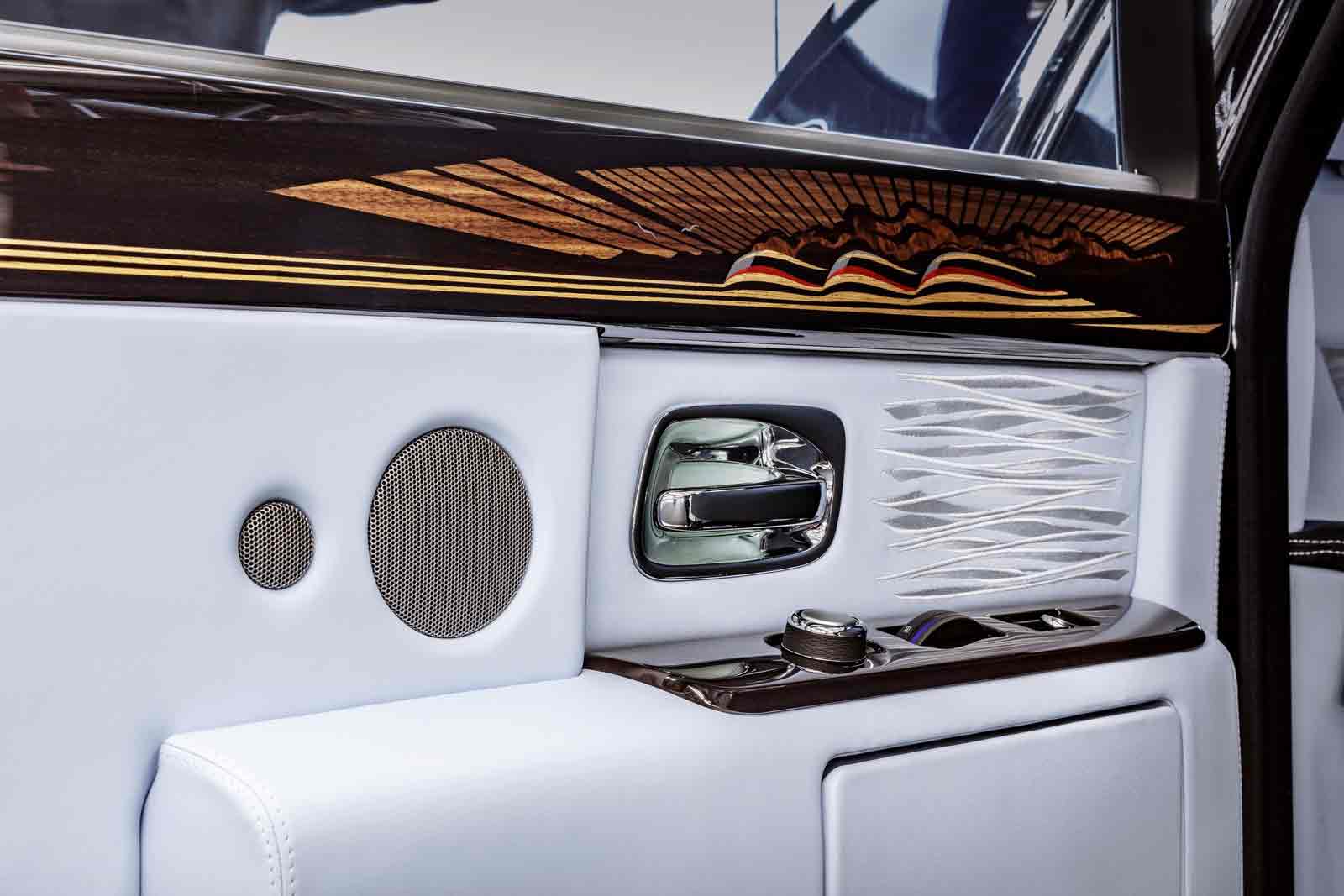 Mobil Baru, rolls-royce-phantom-door: Rolls-Royce Phantom Generasi VII, Edisi yang Terakhir