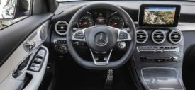 Mercedes-Benz-C43_AMG_4Matic_Coupe-2017-interior
