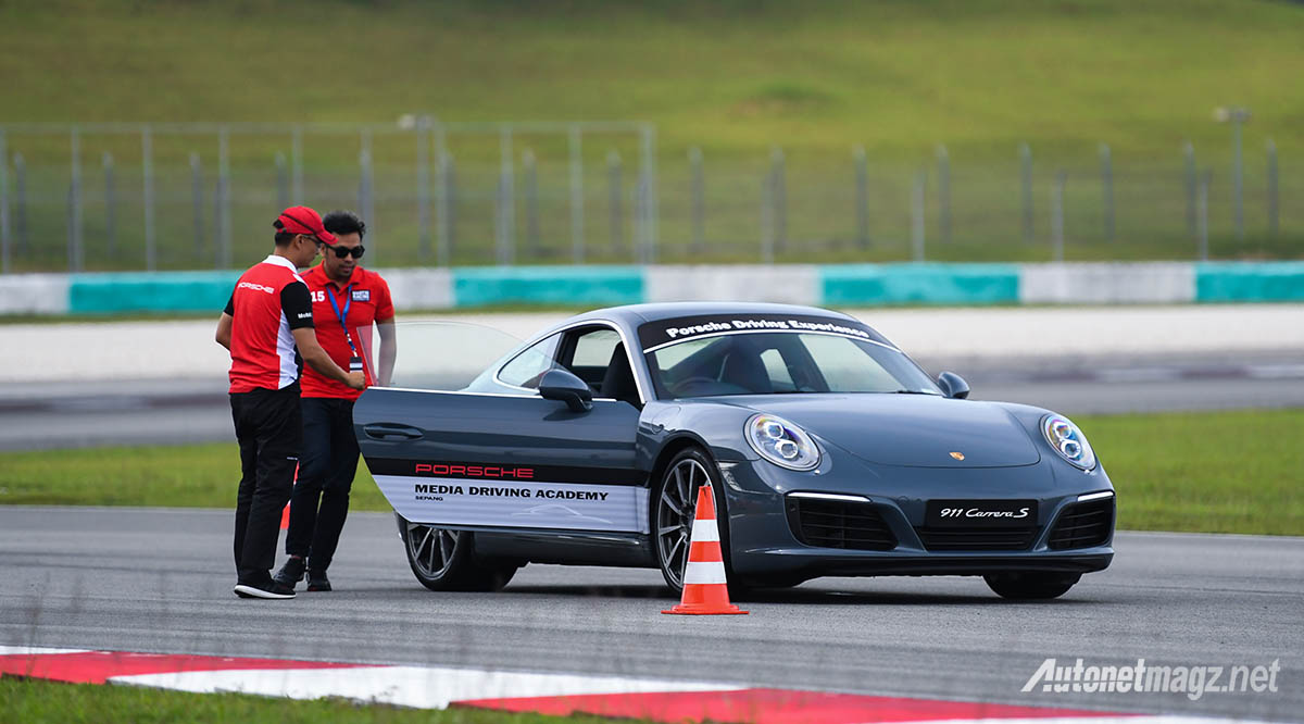 Event, porsche media driving academy 2017 porsche 911 carrera s moose test practice: Porsche Media Driving Academy 2017 : Yuk Simak Materi Berkendara ala Porsche!