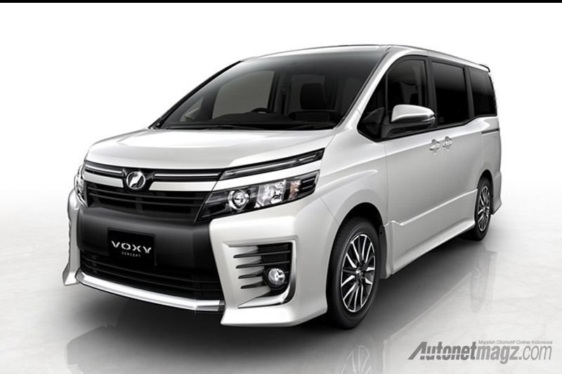 Berita, voxy depan: Iklan Lulus Sensor, Toyota Voxy Siap Dirilis di Indonesia
