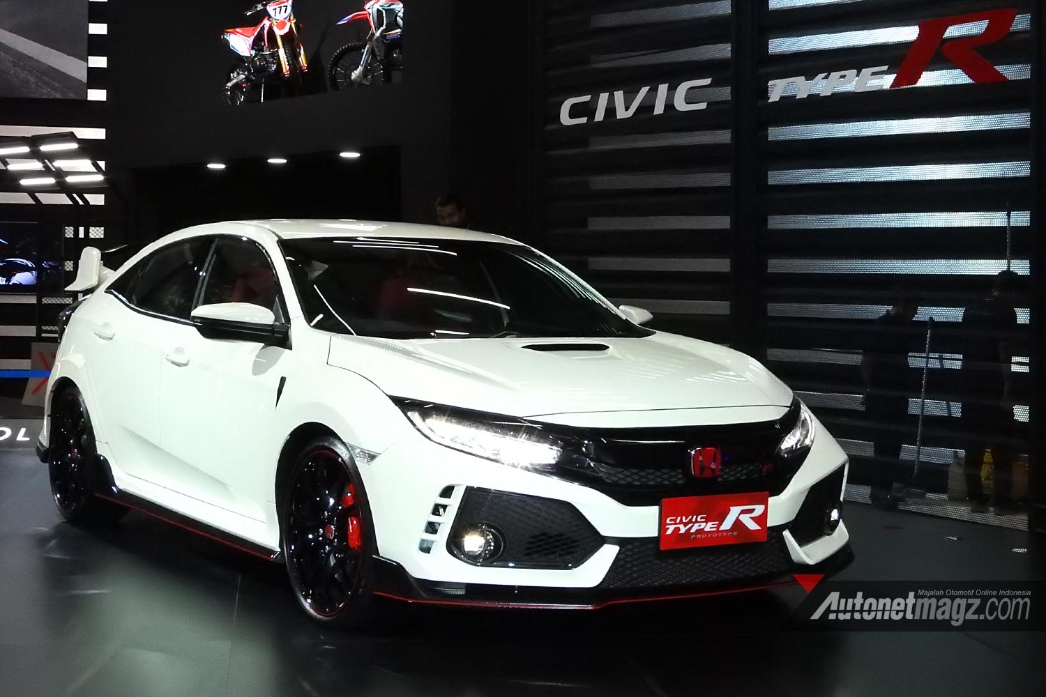 First Impression Review Honda Civic Type R 2017 Indonesia AutonetMagz
