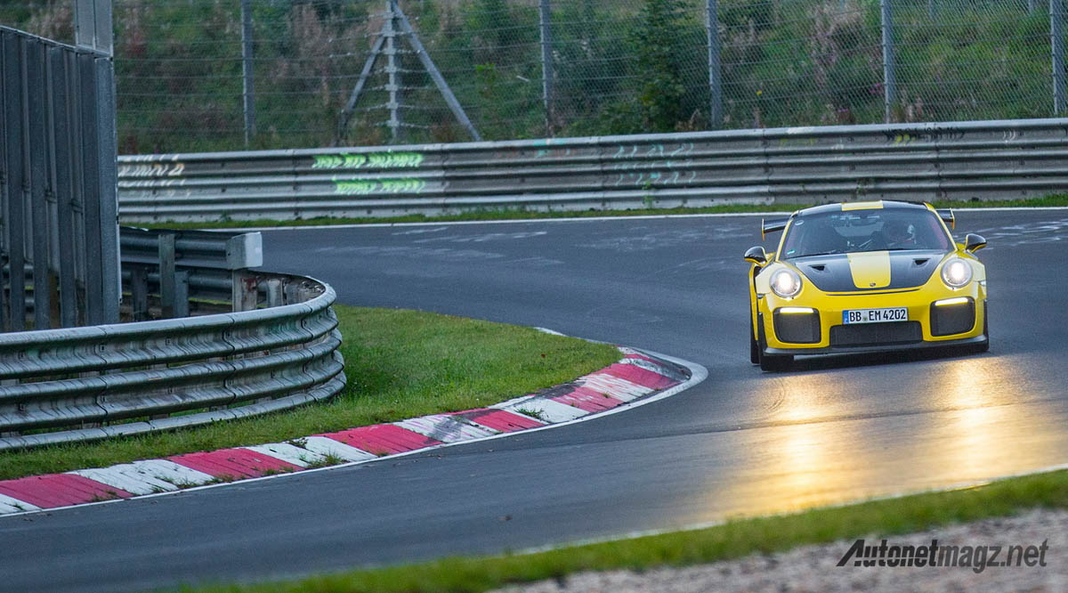 International, porsche 911 gt2 rs nurburgring nordschleife: Lord of The Ring : Porsche 911 GT2 RS Catat Waktu 6 Menit 47 Detik!