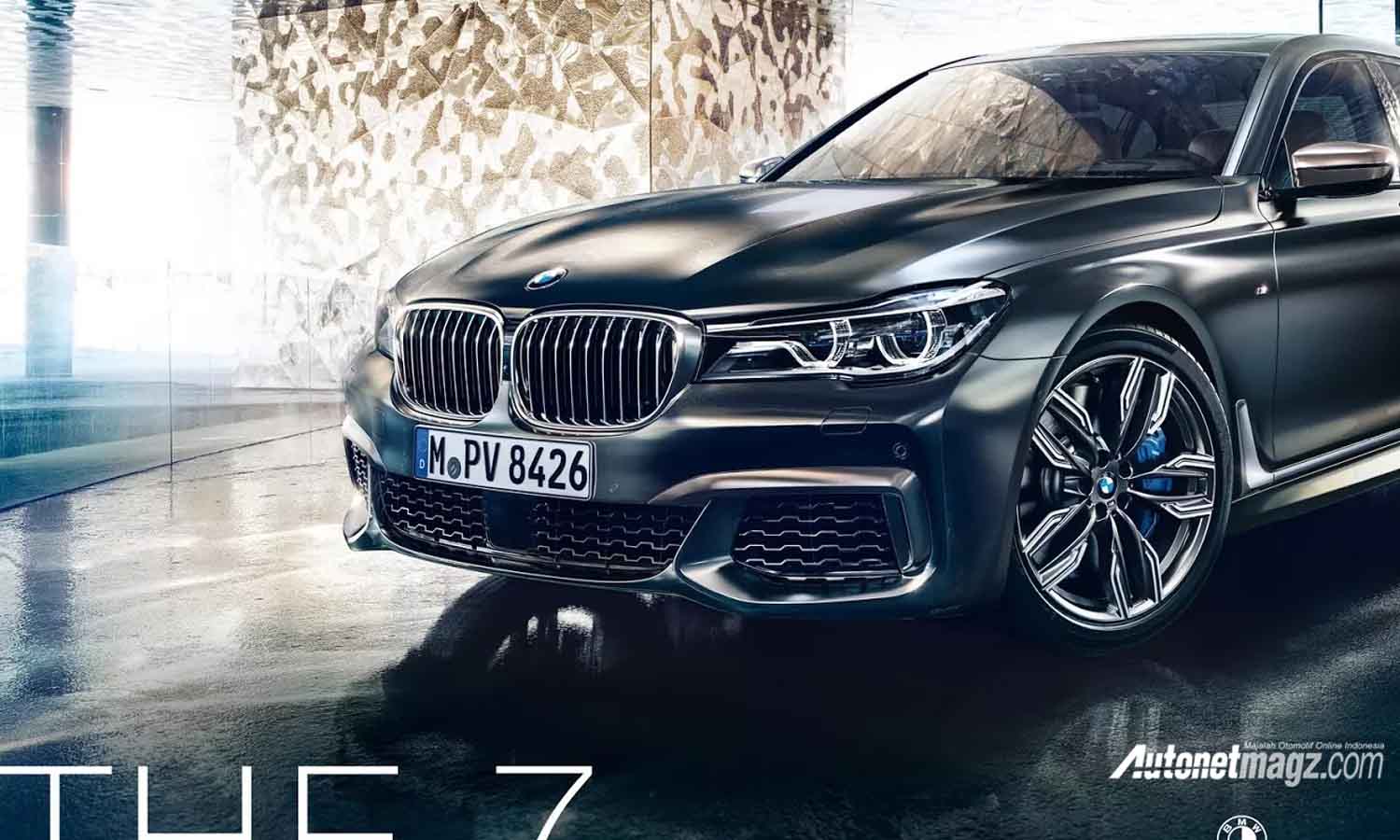 BMW, seri 7 menggunakan logo hitam putih: BMW Umumkan Logo Baru Berwarna Hitam-Putih, Ini Tujuannya