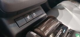 Interior-dashboard-Toyota-JPN-Taxi