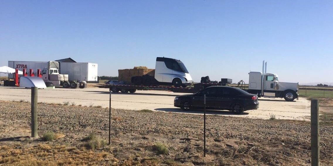 International, tesla electric semi truck spy shot: Tercyduc, Inilah Sosok Truk Elektrik Pertama Tesla!