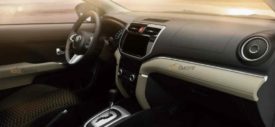 detail interior Toyota Rush 2018