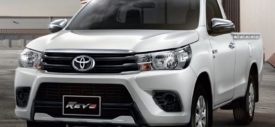 Toyota Hilux Revo Facelift belakang