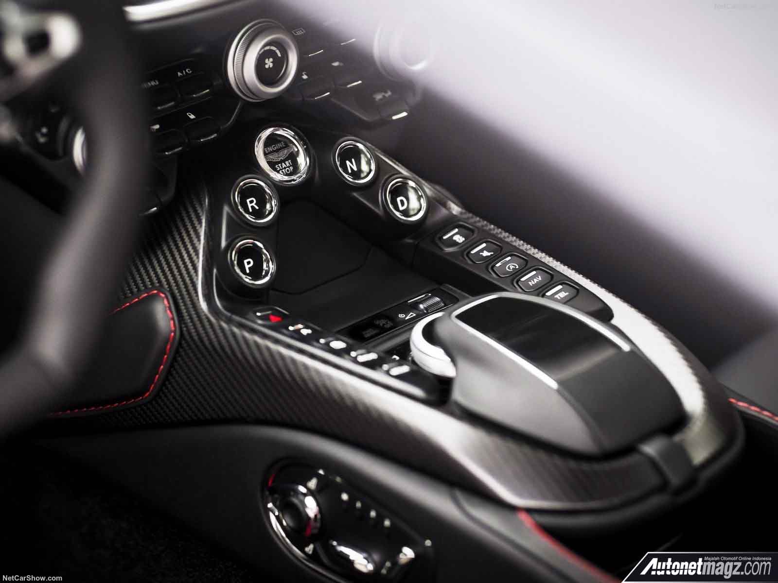 Aston Martin, transmisi Aston Martin New Vantage: Aston Martin Resmi Rilis Mobil Ikoniknya, New Aston Martin Vantage
