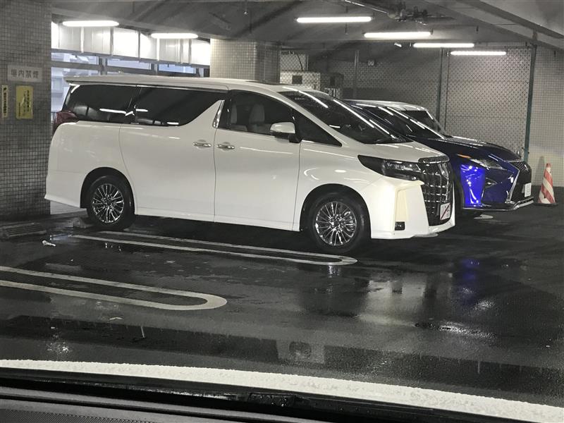 Berita, Toyota Alphard spyshot samping: Toyota Alphard Varian Terbaru Tertangkap Kamera Lagi