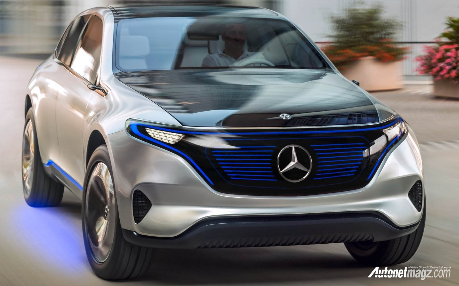 Berita, Mercedes-Benz Generation EQ Concept: Daimler Akan Buka Pabrik Baru Lagi Bersama BAIC