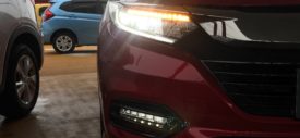 lampu depan Honda HR-V Facelift 2018