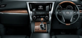 panel instrumen Toyota Vellfire Facelift 2018