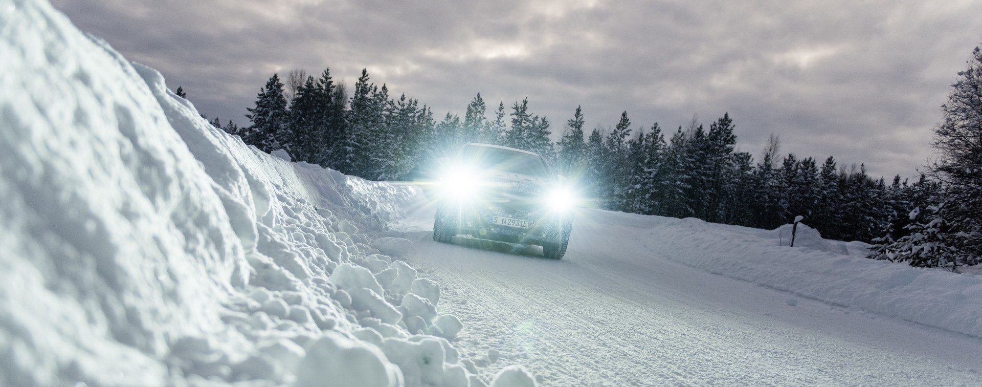 Geneva International Motor Show, Mercedes-Benz EQC und GLC F-CELL: Auf dem Weg zur Serienreife: Heiß aufs Eis: Elektromobilität im Härtetest: Selesai Tes Salju, Mercedes EQ C Dapatkan Lampu Hijau Produksi