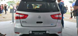 Nissan-Grand-Livina-Special-Version-2018