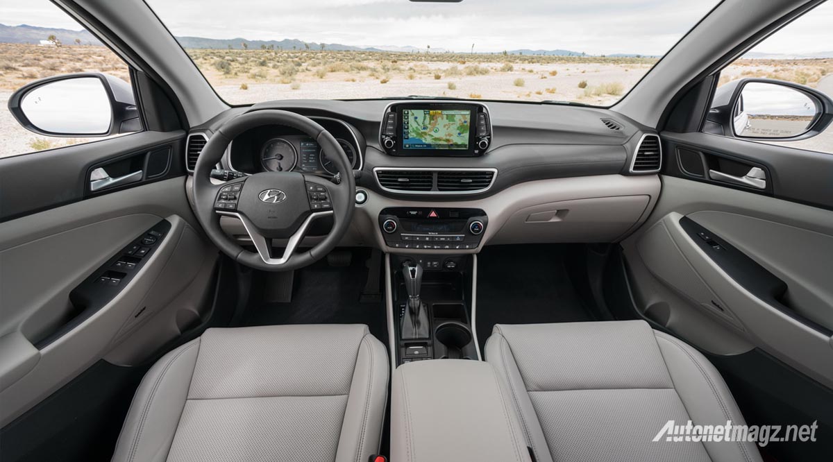 Hyundai, hyundai tucson 2019 facelift interior: Hyundai Tucson Facelift 2019, Gaya Lebih Tajam dan Mesin Baru