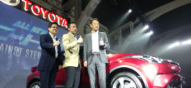 Toyota C-HR Indonesia sisi belakang