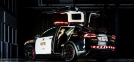 Tesla Model X Police Swiss Gantikan Mobil Diesel