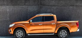 2016-Nissan-Titan-XD-Pro-4X-Diesel-front-three-quarter-in-motion-01