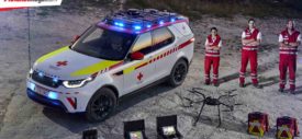 perlengkapan di Land Rover Red Cross Discovery