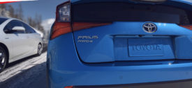 Toyota Prius 2019 samping