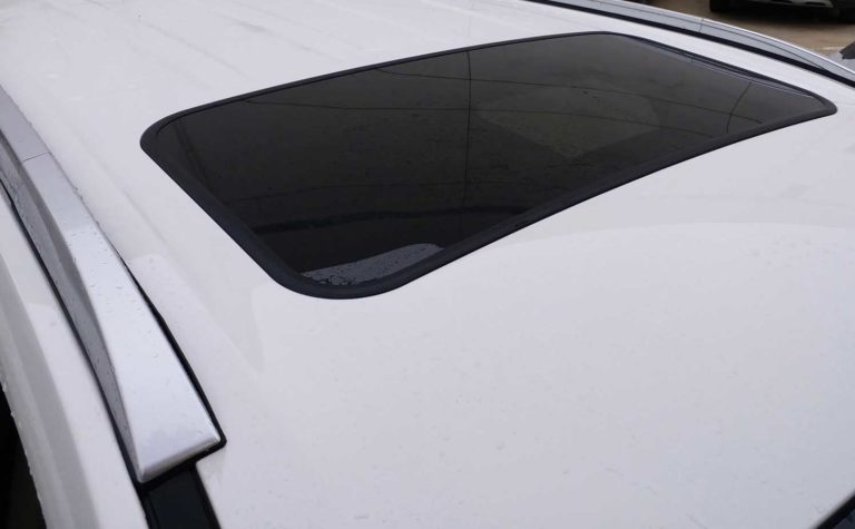 Dfsk Glory Facelift Sunroof Autonetmagz Review Mobil Dan Motor