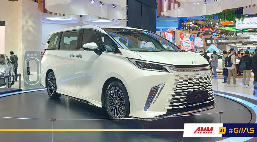 Giias Lexus Hadirkan Lm Mpv Hybrid Pertama Dari Lexus