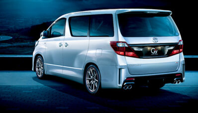 Toyota Alphard GS Kini Hadir di Indonesia Toyota Alphard GS Kini Hadir di Indonesia