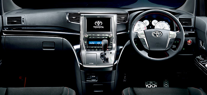 Mobil Baru, Toyota Velfire GS Dashboard: Toyota Vellfire GS : Varian Vellfire Paling Sporty