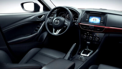 Mazda 6 Siap Diluncurkan di Indonesia Mazda 6 Siap Diluncurkan di Indonesia