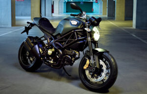 Ducati Monster Diesel Edition : Tidak Bisa Minum Solar! Ducati Monster Diesel Edition : Tidak Bisa Minum Solar!