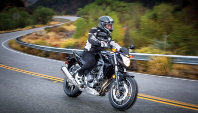 Honda Akan Luncurkan Trio CBR 400 R, CB 400 X dan CB 400 F Honda Akan Luncurkan Trio CBR 400 R, CB 400 X dan CB 400 F