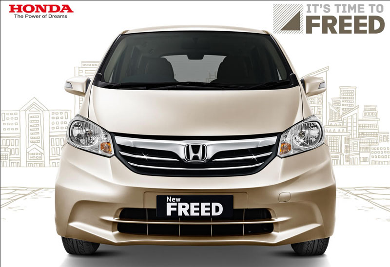 Honda, Honda Freed 2013 Depan: Honda Freed 2013 Mendapatkan Facelift dan Double Blower