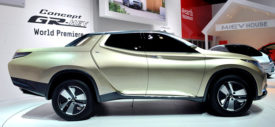 Mitsubishi GR-HEV Concept belakang