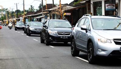 Crossover Subaru XV Siap Menggigit Pasar SUV Indonesia Crossover Subaru XV Siap Menggigit Pasar SUV Indonesia