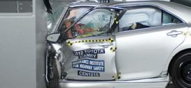 kondisi pasca kecelakaan Honda Accord vs Toyota Camry