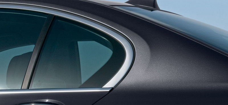 BMW, kaca belakang BMW: 7 Ciri Khas Desain BMW