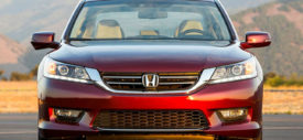 2013 Honda Accord Tampak Belakang