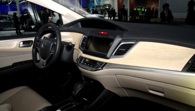 Honda Jade Concept : Honda Jazz atau Stream Baru? Honda Jade Concept : Honda Jazz atau Stream Baru?