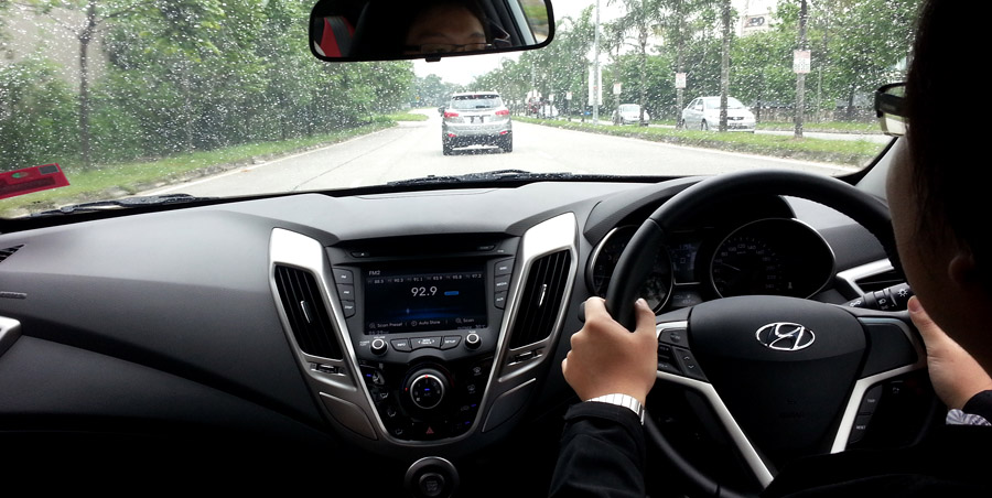 Hyundai, Interior Hyundai Veloster: Korea Otomotif Indonesia Goes to Malaysia!