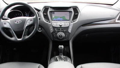 Ini Dia 10 Mobil Dengan Interior Terbaik di Dunia Ini Dia 10 Mobil Dengan Interior Terbaik di Dunia