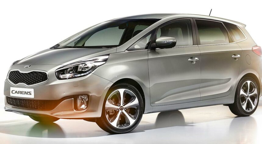 Kia Carens 2013 Diluncurkan di Korea Selatan! Kia Carens 2013 Diluncurkan di Korea Selatan!