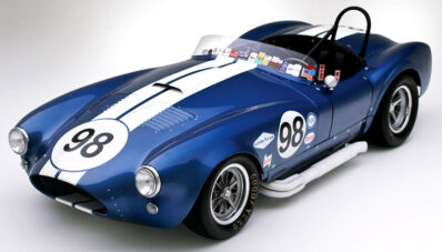 7 Mobil Mahal Yang Digunakan Dalam Film Iron Man