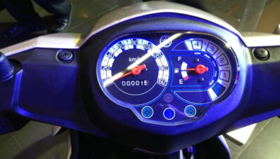 Yamaha Vega RR : Ini Dia Yamaha Vega Injeksi! Yamaha Vega RR : Ini Dia Yamaha Vega Injeksi!