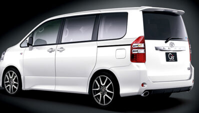 Toyota Noah GS : Inikah Wujud Toyota NAV1 TRD Sportivo?