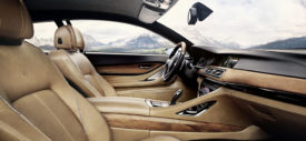 BMW Gran Lusso dashboard