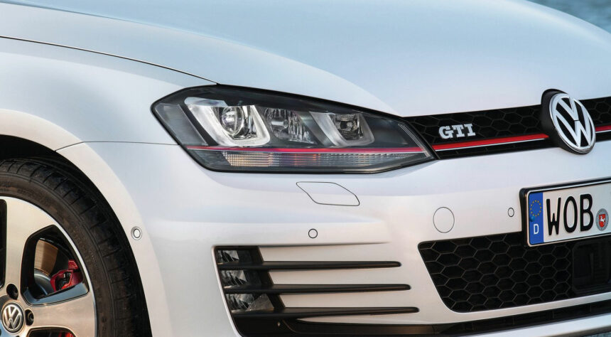 50 Foto Galeri Volkswagen Golf GTI MK7 50 Foto Galeri Volkswagen Golf GTI MK7