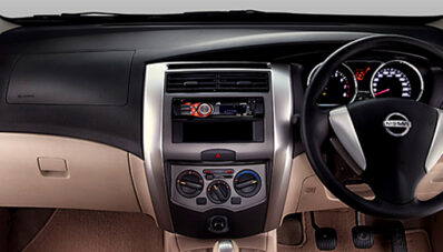 Harga New Nissan Grand Livina Facelift 2013 Harga New Nissan Grand Livina Facelift 2013